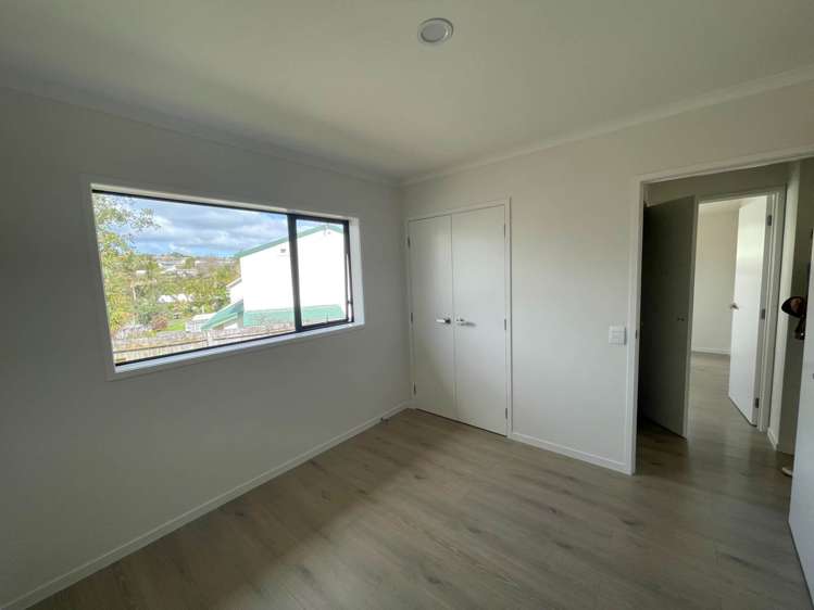 124a Brian Crescent Stanmore Bay_8