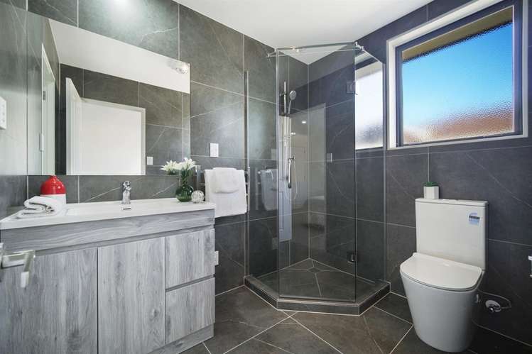 178 Keri Vista Rise Papakura_13