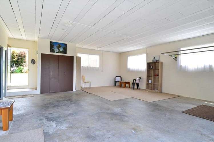 24 Taitua Drive Te Atatu South_25