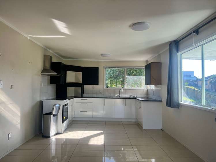 139 Triangle Road Massey_3