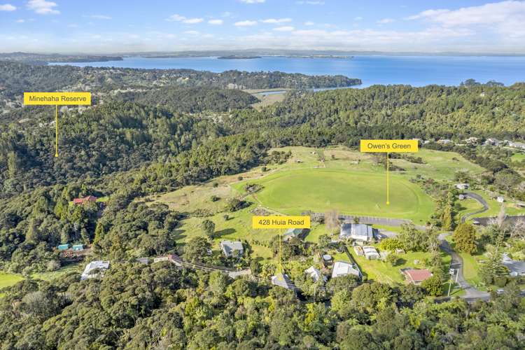 428 Huia Road Laingholm_20