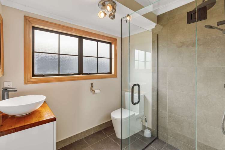 116 Pacific Drive Fitzherbert_12