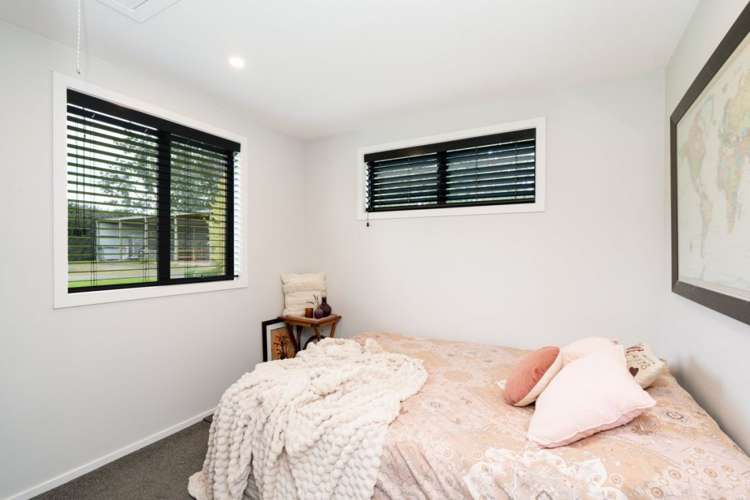 24 Short Road West Plains_20