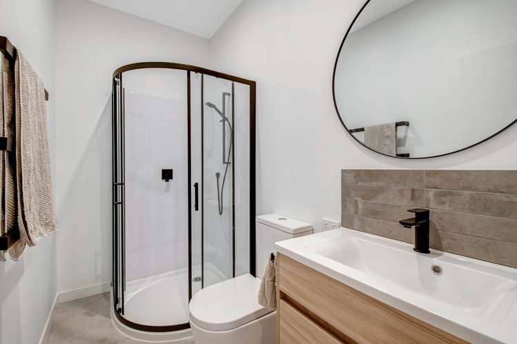 167 Motutara Road Muriwai_41