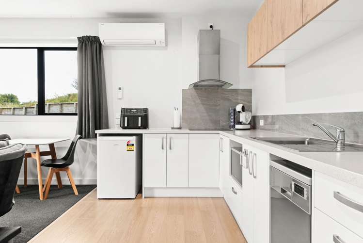 2/136 State Highway 26 Newstead_34