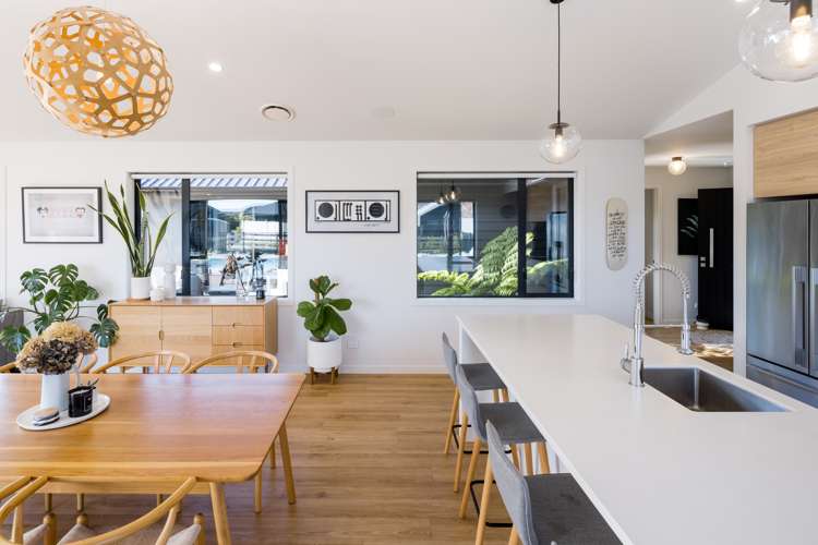 49 Mike Smith Drive Cambridge_11