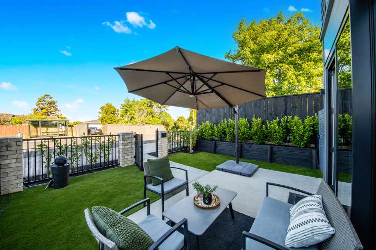 8 Patariki Way Beach Haven_18