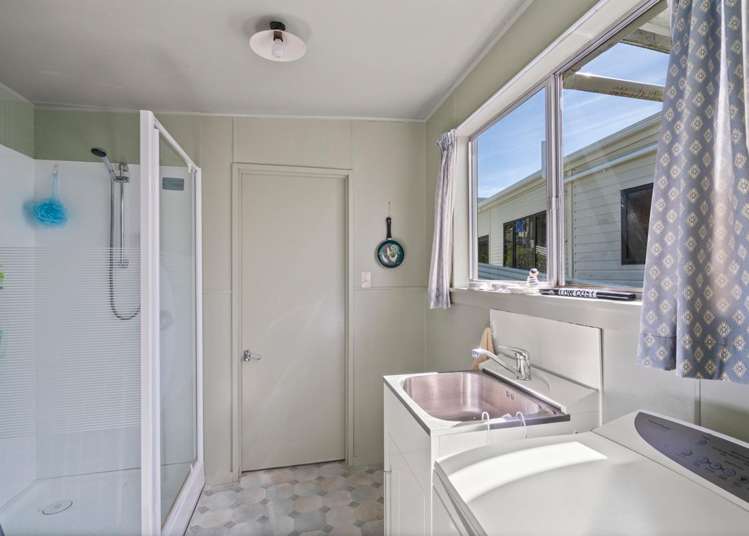 138 Rocks Highway Riverton_13