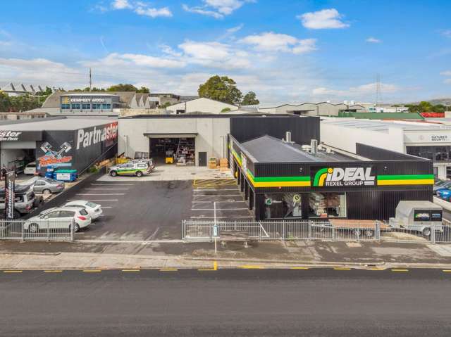High-profile freehold investment