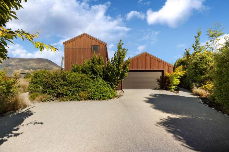 1 Brett Lane Jacks Point_0