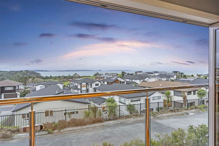 33 Te Oneroa Way Long Bay_10