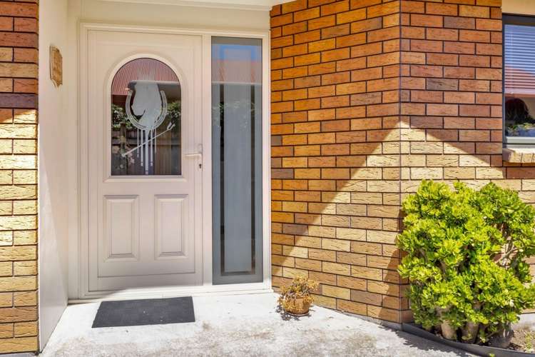 3 Saddle Row Welbourn_18