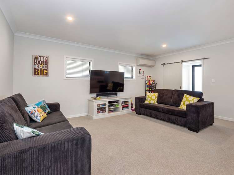 157 Marine Parade Mt Maunganui_16