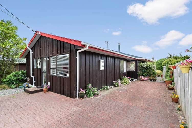 2/7 Cresta Avenue Beach Haven_1