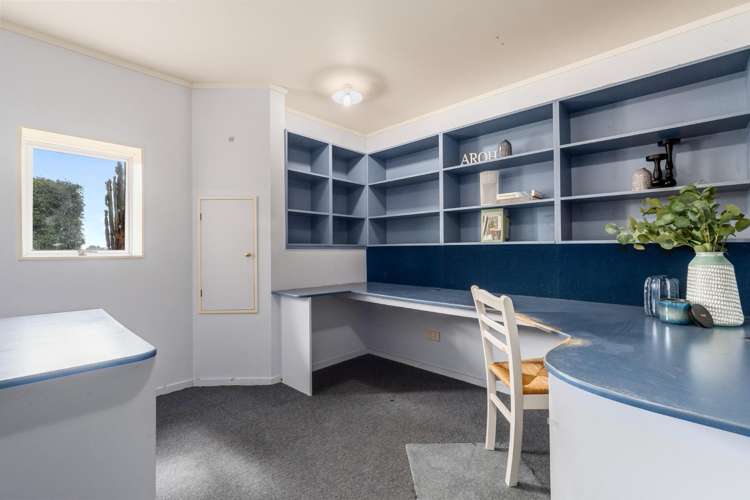 151 Carlton Street Bellevue_16