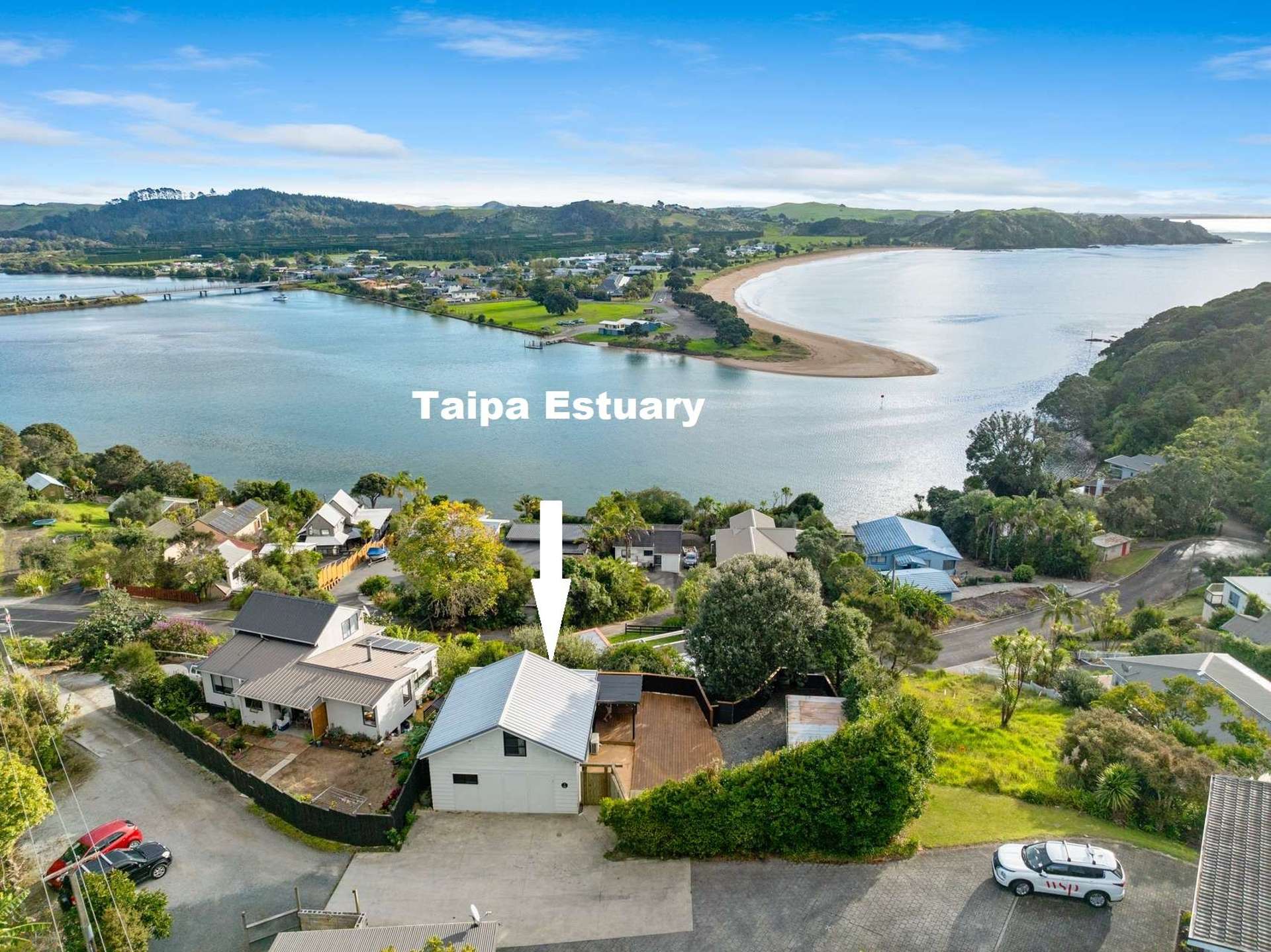 7 Bush Point Road Cable Bay_0