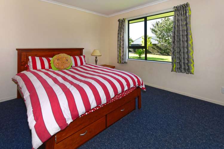 11 Devon Crescent Darfield_14