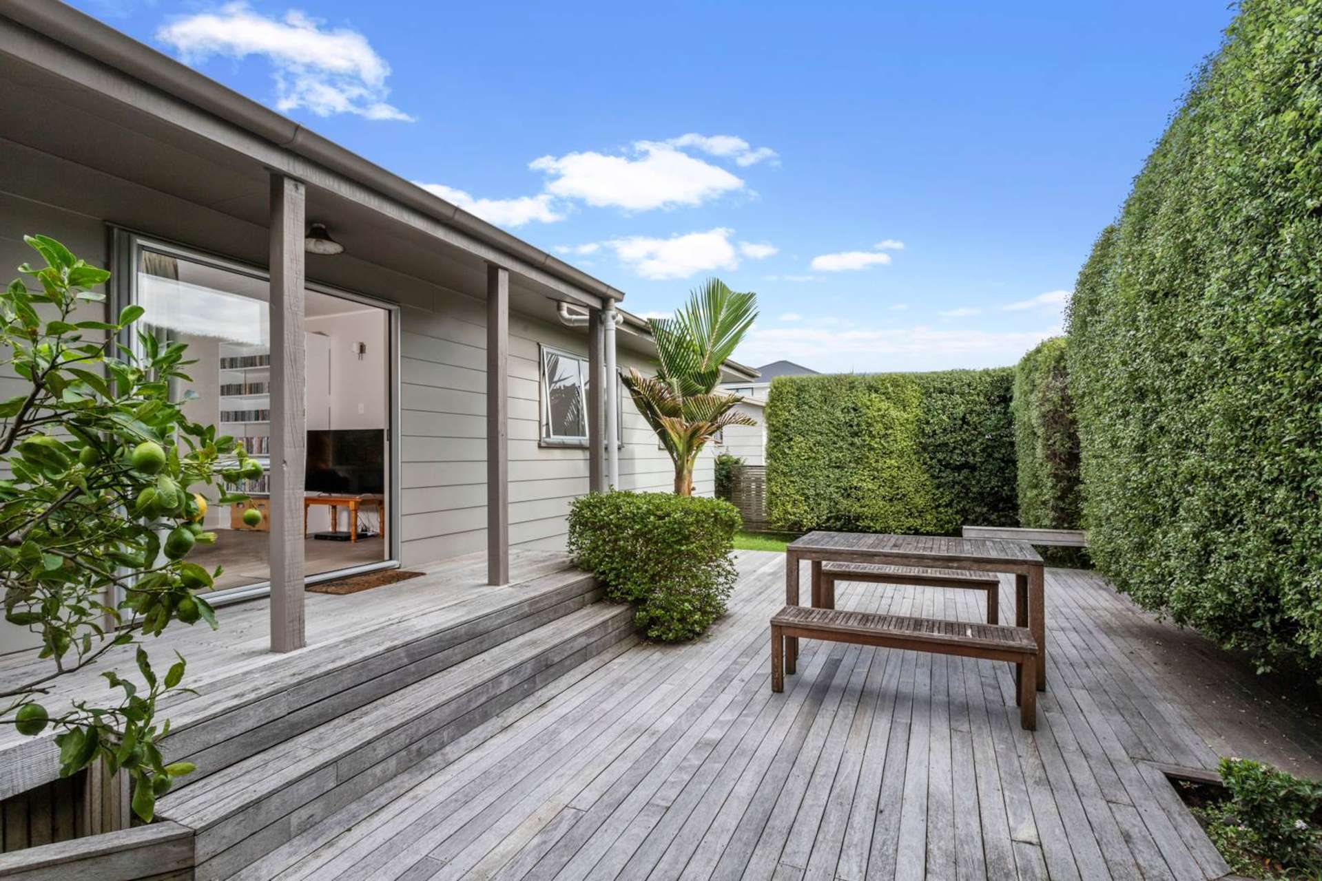 2/56 Waipani Road Te Atatu Peninsula_0