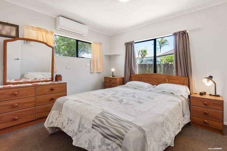 19 Faram Place Massey_11