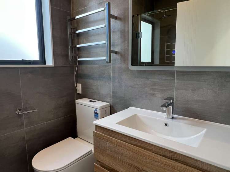 44 Horokaka Street Massey_10