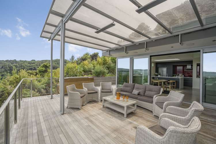 13a Walter Road Lowry Bay_1