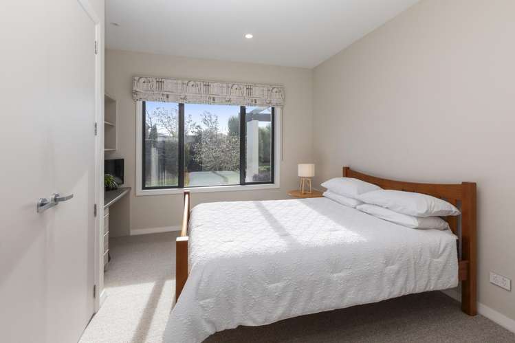 42 Grangewood Drive Lincoln_12