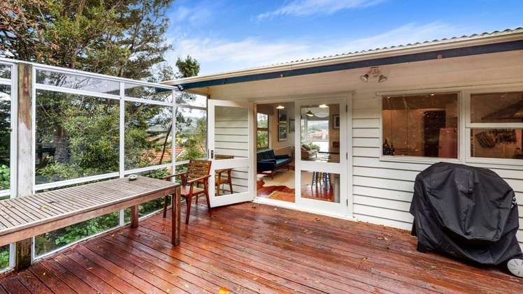 71 Churton Drive Churton Park_10