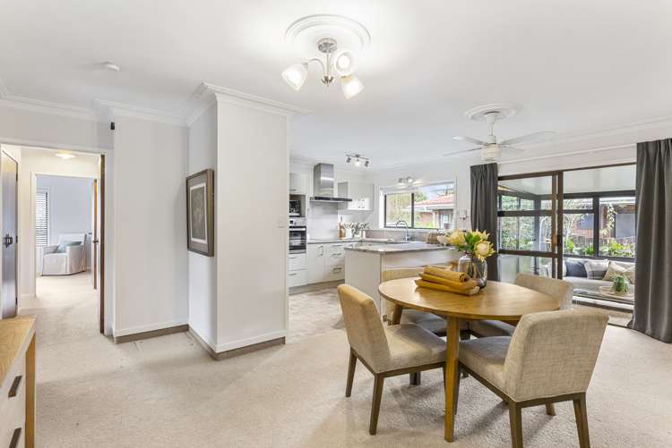 2/102 Rathgar Road Henderson_6