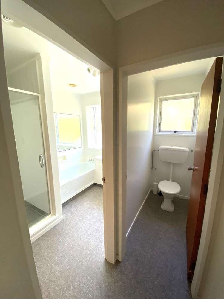 15 Fyvie Avenue Tawa_9