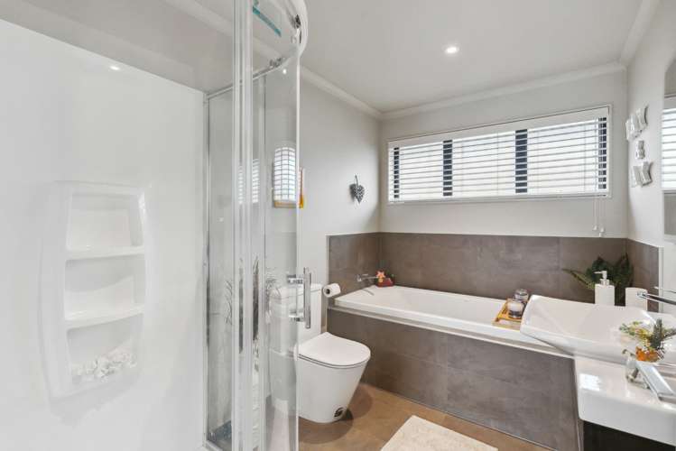 13 Pohe Street Waikanae_21