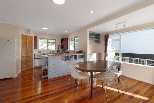 16 Bristol Street Island Bay_1