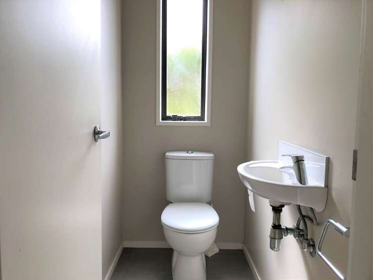 63 Coachman Drive Flat Bush_6
