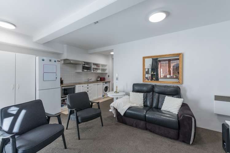 23/24 Quiet Woman Way Monaco_8