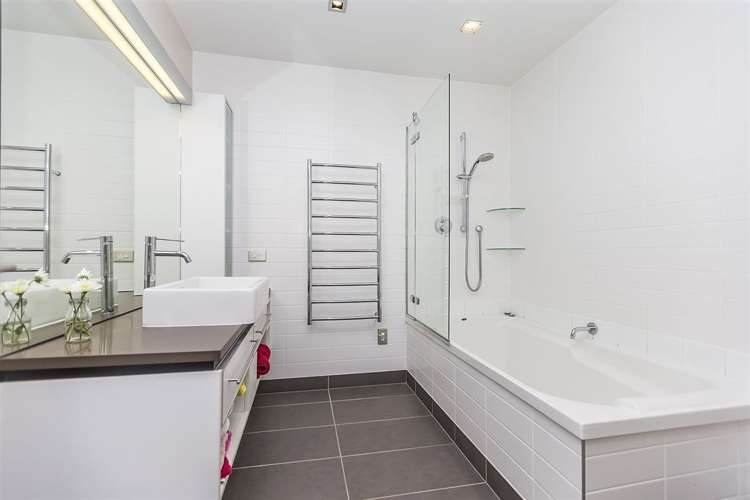 S503/326 Evans Bay Parade Hataitai_21