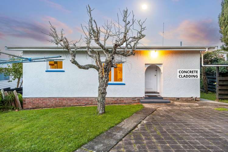 2/48 Churchill Road Murrays Bay_24