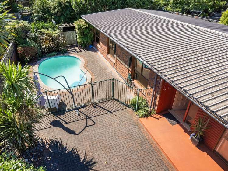 10 Iles Road Lynmore_16