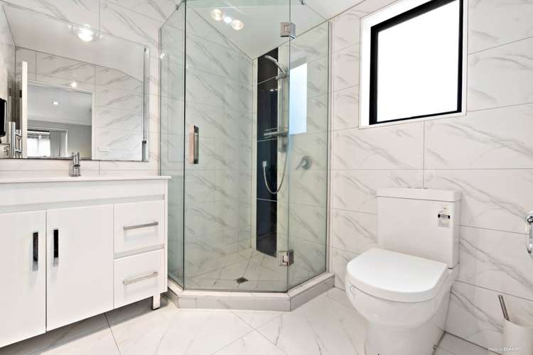 11b Coles Crescent Papakura_10