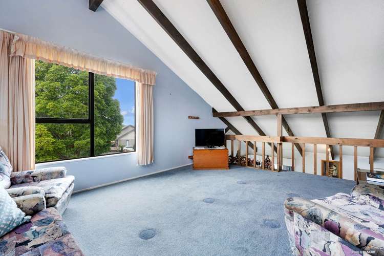 27 Sunningdale Street Wattle Downs_10