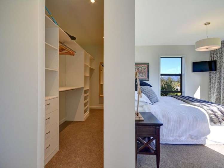 50 Falconer Rise Jacks Point_10