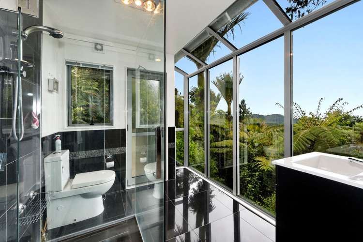 276 Shaw Road Titirangi_11