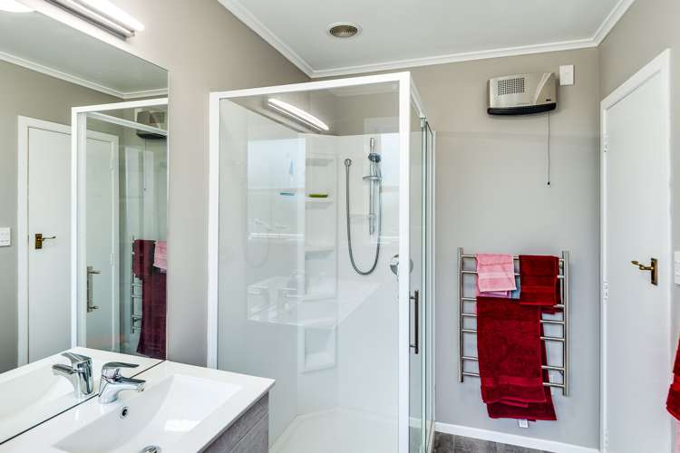 68 Morris Spence Avenue Onekawa_12