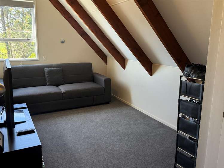 133 Coulson Road Paroa_15