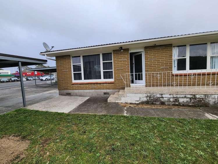 1/222 Edmonton Road Te Atatu South_6
