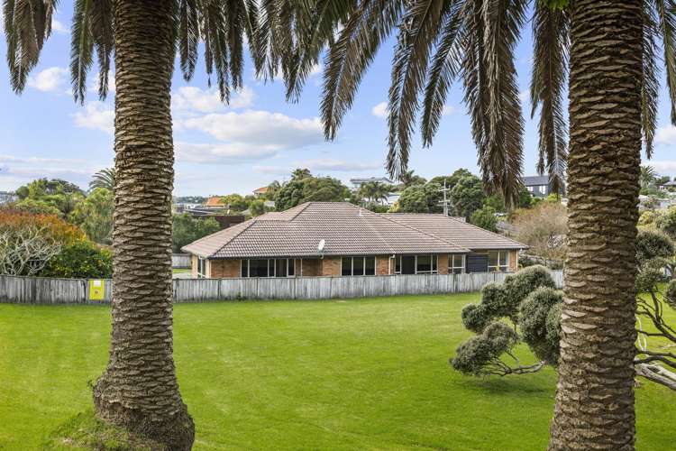 1 Tahuna Avenue_0