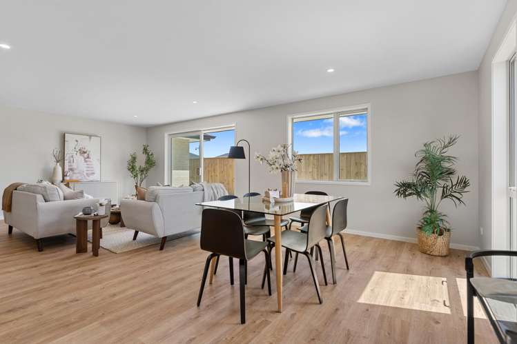 9 Georgina Beyer Way Carterton_5