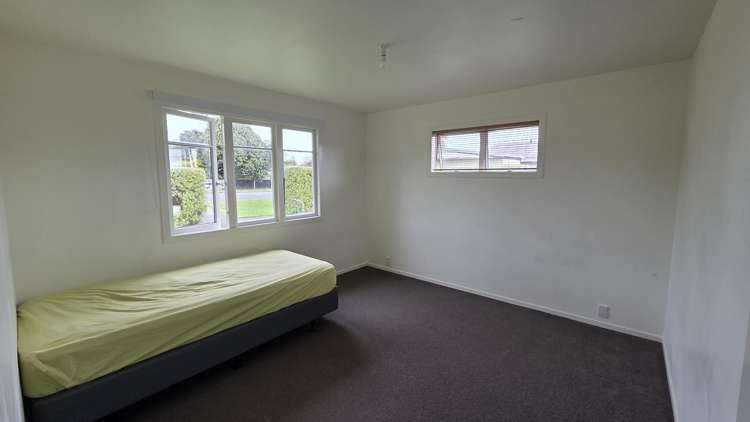 66 Ihaia Road Opunake_13