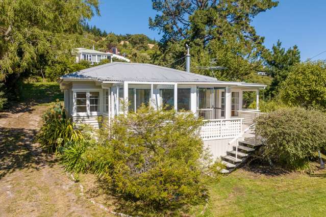 426 Marine Drive Charteris Bay_1