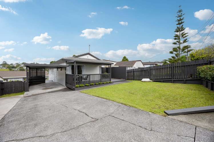 55 Triangle Road Massey_1