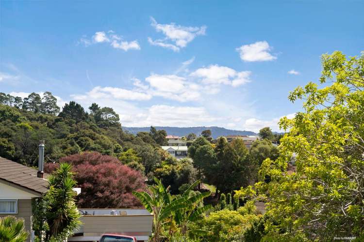 1/38 Leo Street Glen Eden_15