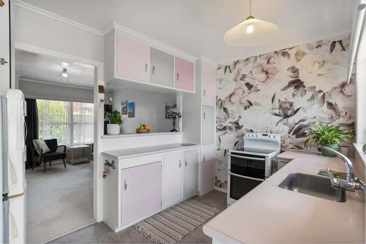 2/10 Liston Street Northcote_9